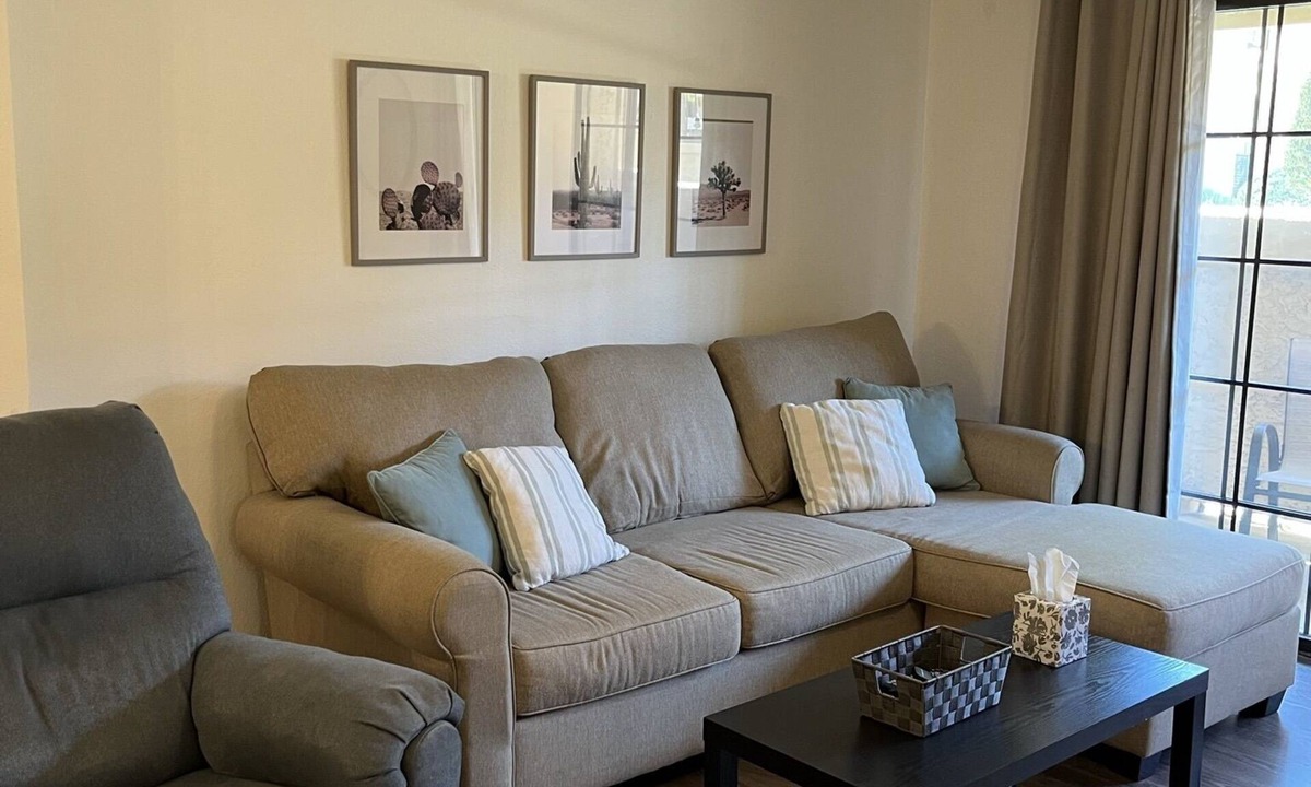 North Mountain Condo | Gated Community, Poolside, Newly Remodeled 2bed Condo