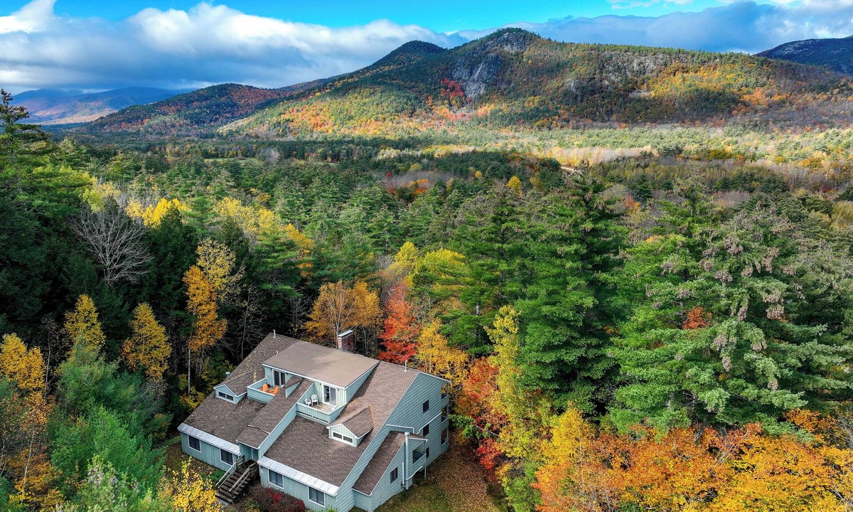 Bartlett Apartment | Inviting Bartlett Condo: 1 Mi to Attitash Mountain