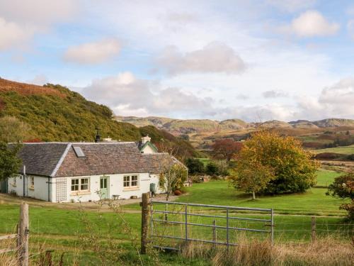 Isle of Luing House | Mullach