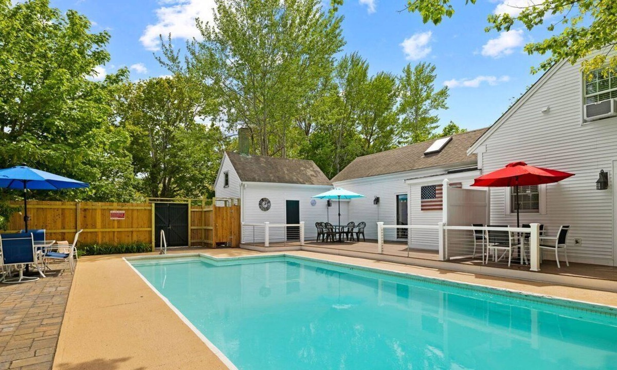 Northwest Harwich House | Multi-Accommodation Compound with Pool, Lots to Do Close By: 045-H