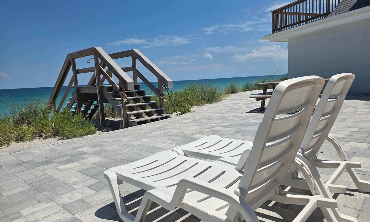 Melbourne Beach Apartment | Oceanfront Studio with Sunrise Views & Beach Access
