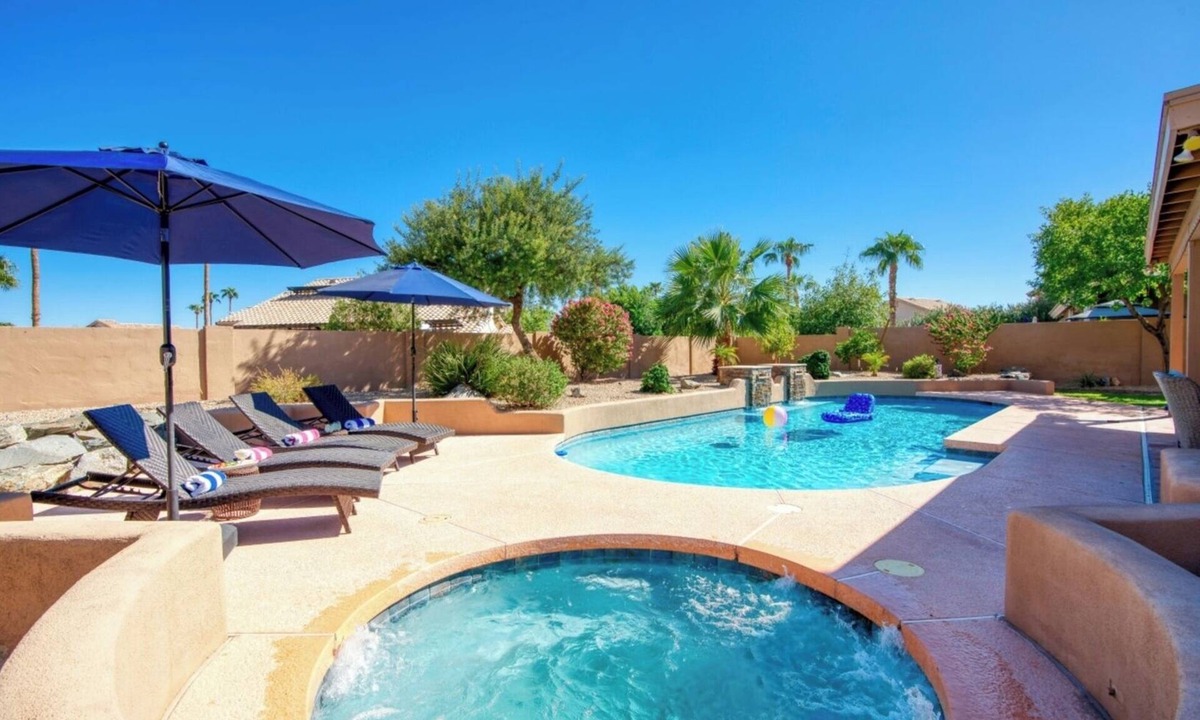 Ahwatukee Foothills Villa | Upscale Phoenix Abode: Walk to South Mountain Park