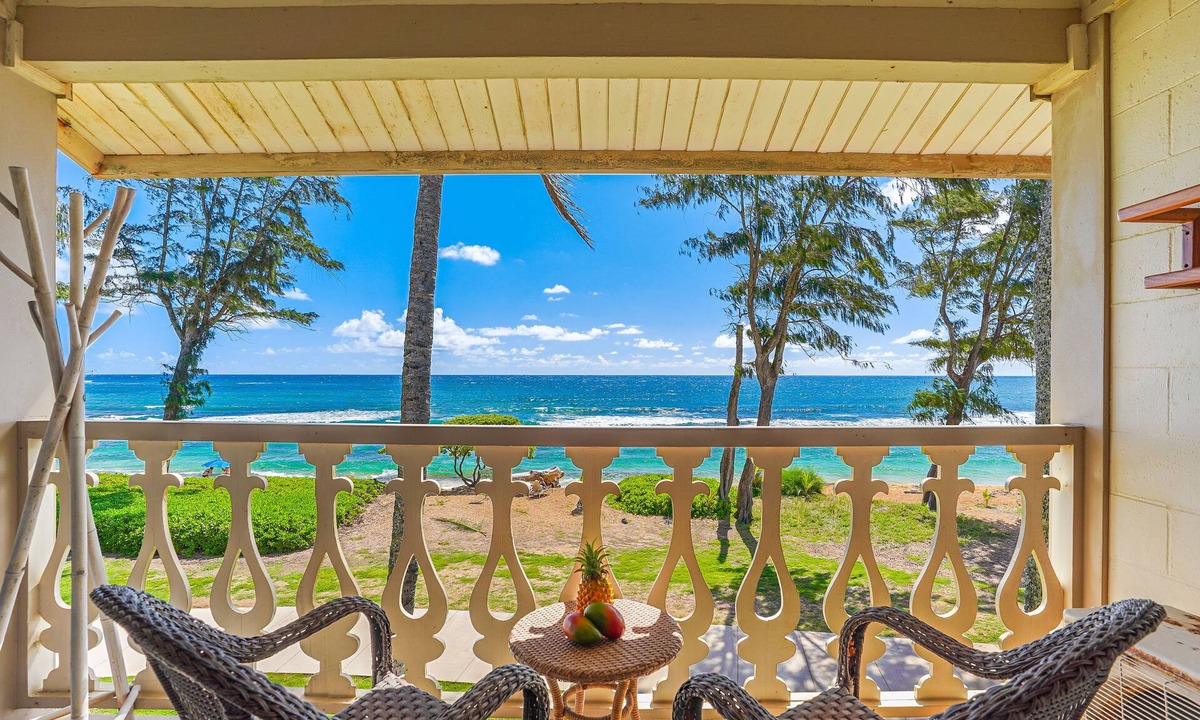 Wailua Apartment | View Beachfront, Split AC, Pool Hot Tub, King Bed