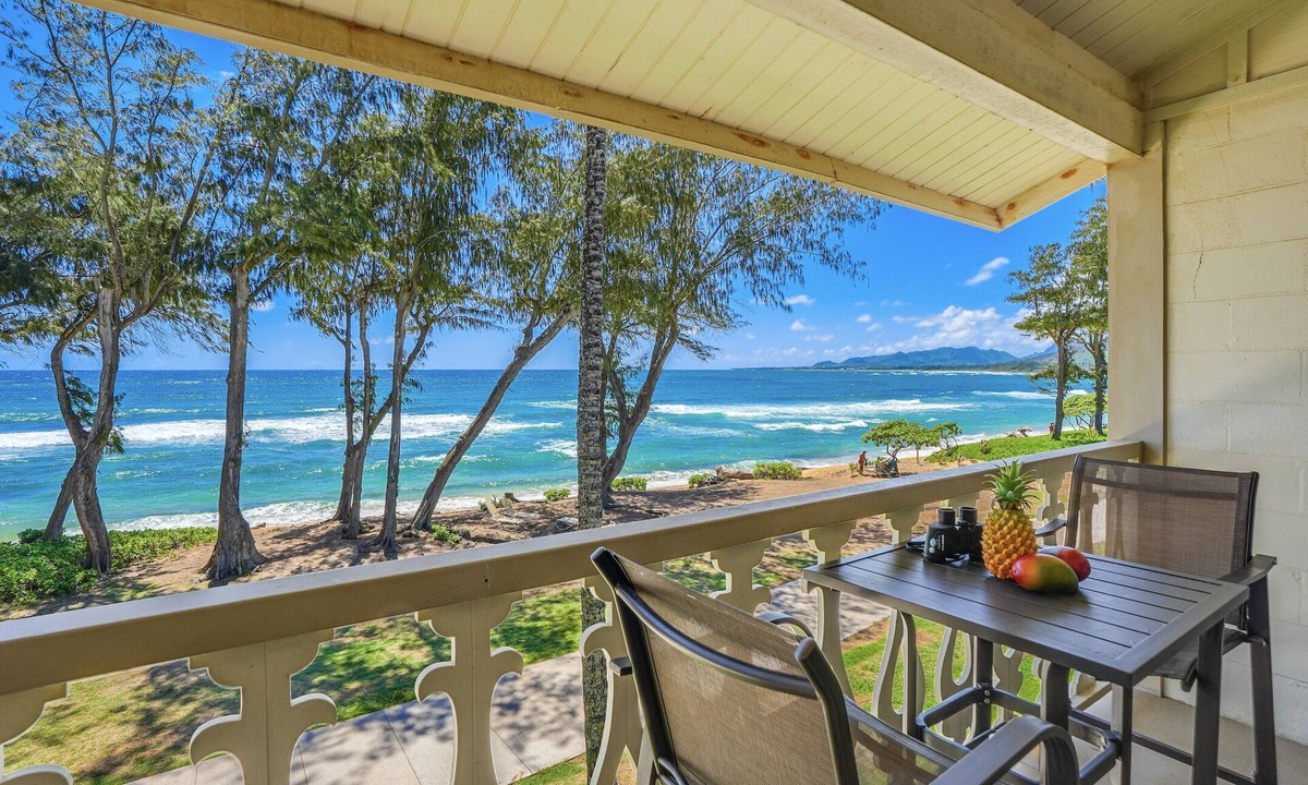 Wailua Apartment | View Beachfront, Split AC, Pool Hot Tub, King Bed
