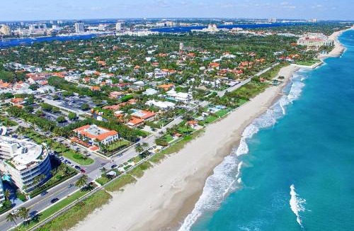 Parrot Cove House | Breezy Ocean Escape
