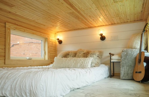 Maplewood House | Commodious Tiny Home