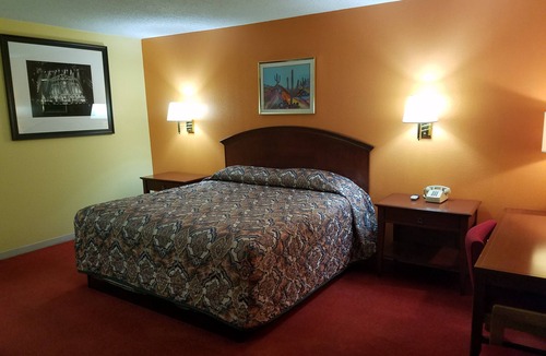 Panhandle Hotel | Executive Inn