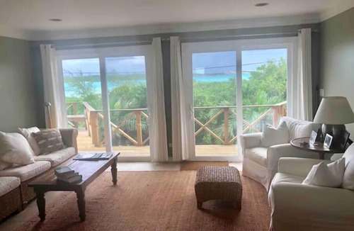 Staniel Cay House | Ruby - Ocean View With Privacy- on Staniel Cay