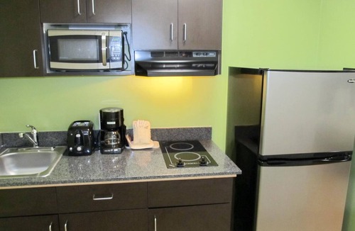 Chamblee Hotel | Studio 6 Extended Stay - Atlanta, GA - Chamblee