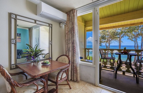 Wailua Apartment | View Beachfront, Split AC, Pool Hot Tub, King Bed