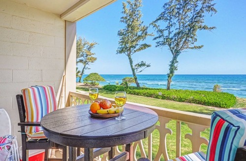Wailua Apartment | View Beachfront, Split AC, Pool Hot Tub, King Bed