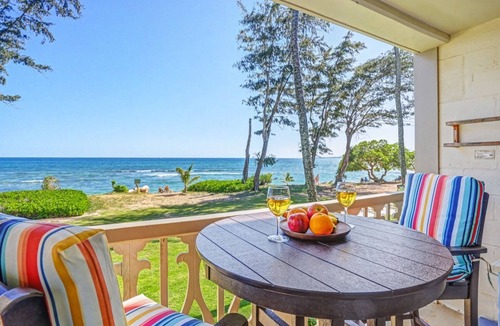 Wailua Apartment | View Beachfront, Split AC, Pool Hot Tub, King Bed