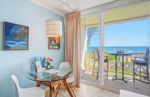 Wailua Apartment | View Beachfront, Split AC, Pool Hot Tub, King Bed