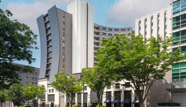 DoubleTree by Hilton Silver Spring Washington DC