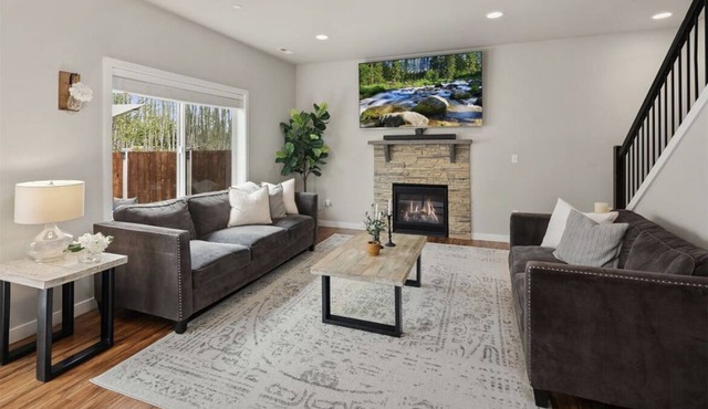 Fantastic South Everett 4 bedroom, 2.5 bath home