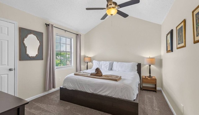 Remote Work Ready | 3BR | Google Fiber | Kings