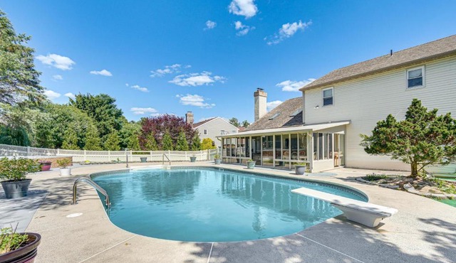 Spacious Sinking Spring Home w/Outdoor Oasis!